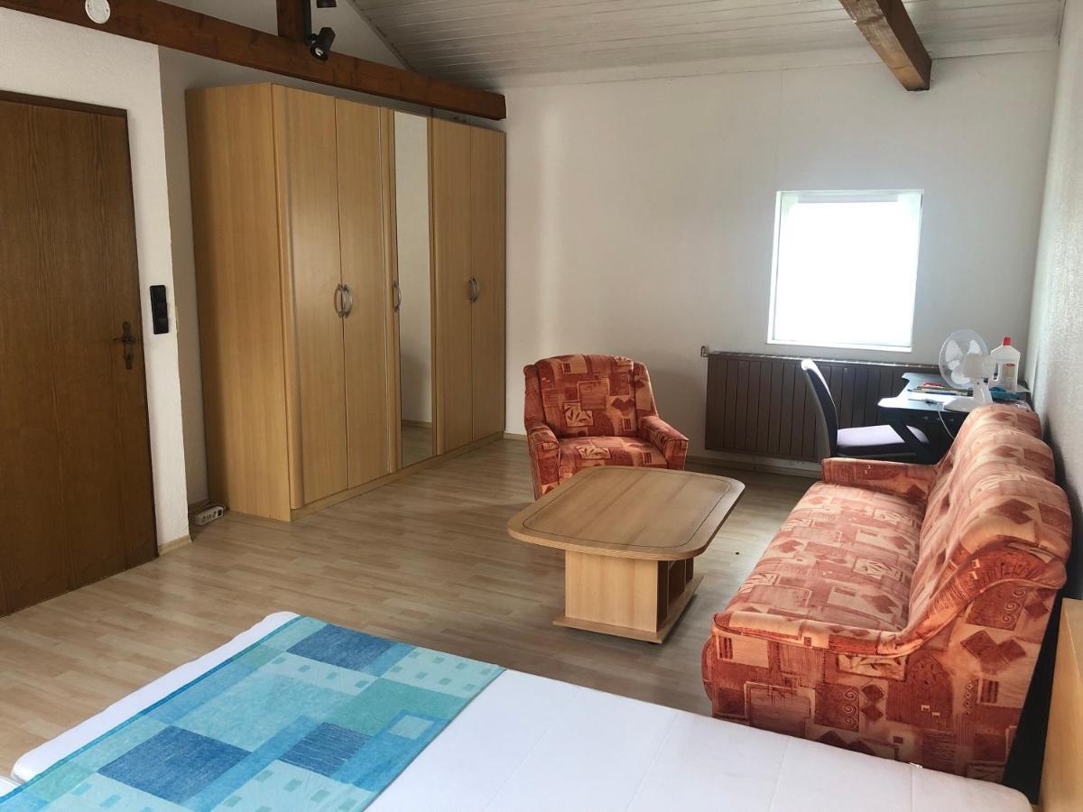 Ferienwohnung In Weilburg Esterno foto